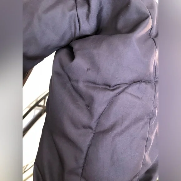 COOGI Vintage Women’s Belted Coat—Medium (Please see photos) - Picture 13 of 14